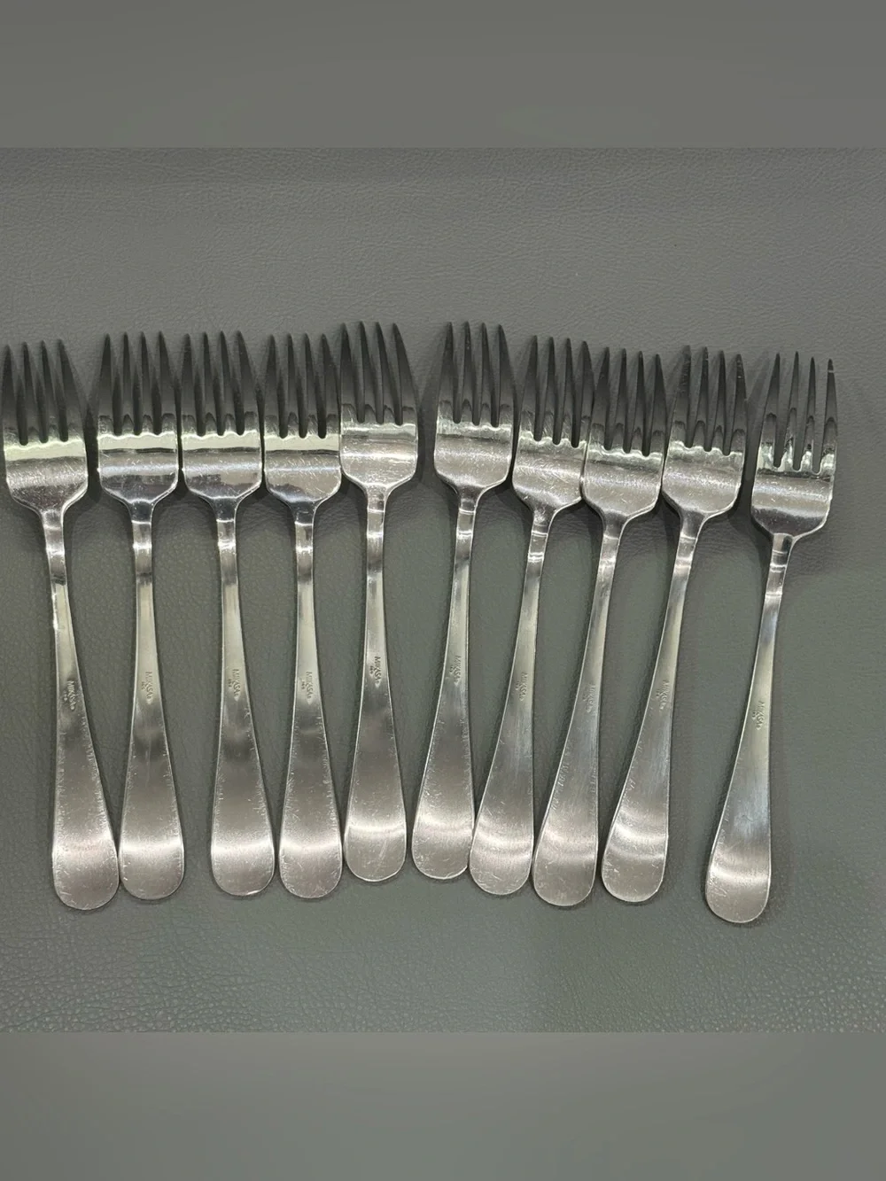 Mikasa Tanner Satin 18/0 Stainless Dinner Forks Lot Of 10